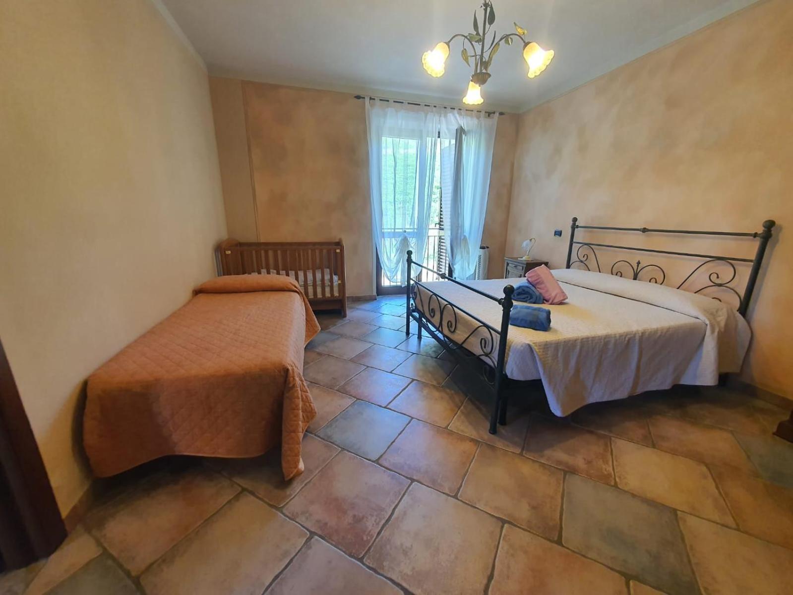 Agriturismo Cascina L'Arche Santo Stefano Belbo Exterior photo